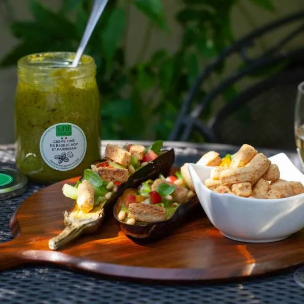 recetteaubergine-basilic-vrac-biscuit-cantalvinmain1798_1655216199.webp